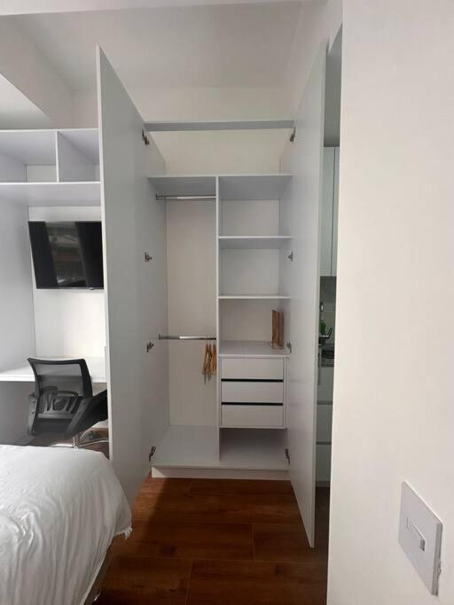 Apartment Modern With Dedicated Workspace *